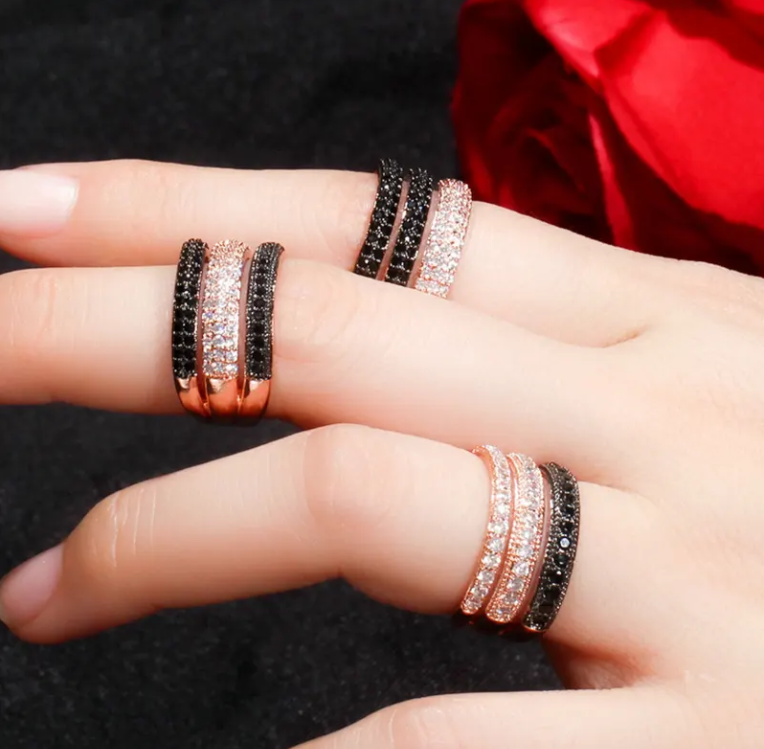 Adjustable Size 3 Layers Black White CZ Stone 585 Rose Gold Color RING RG-08