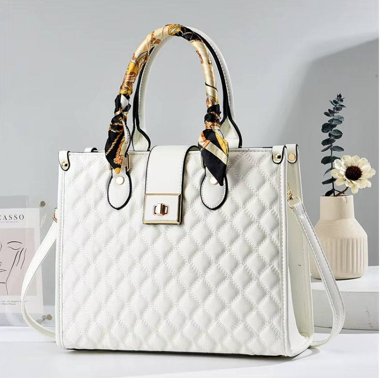 Trendy Diamond Quilt Luxury Shoulder Crossbody Handbag BAG- 179