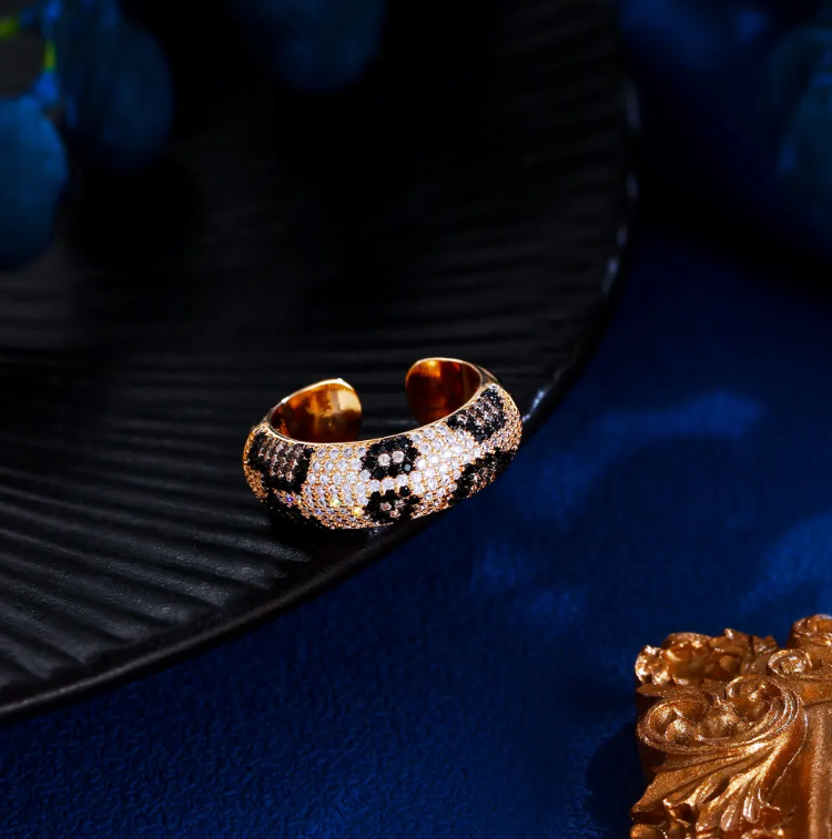 Micro Pave Black and White Cubic Zircon Leopard Pattern Ring for Women - RING - RG-01