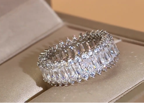 Classic Design Stunning White CZ Cubic Zircon Stone RING RG-14