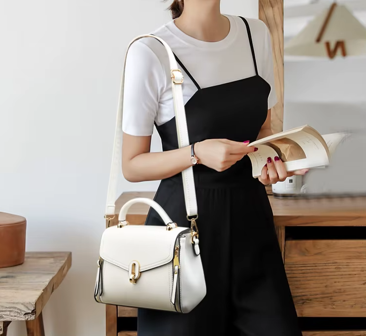 Classy and Sophisticated Baguette Handbag Crossbody BAG-16