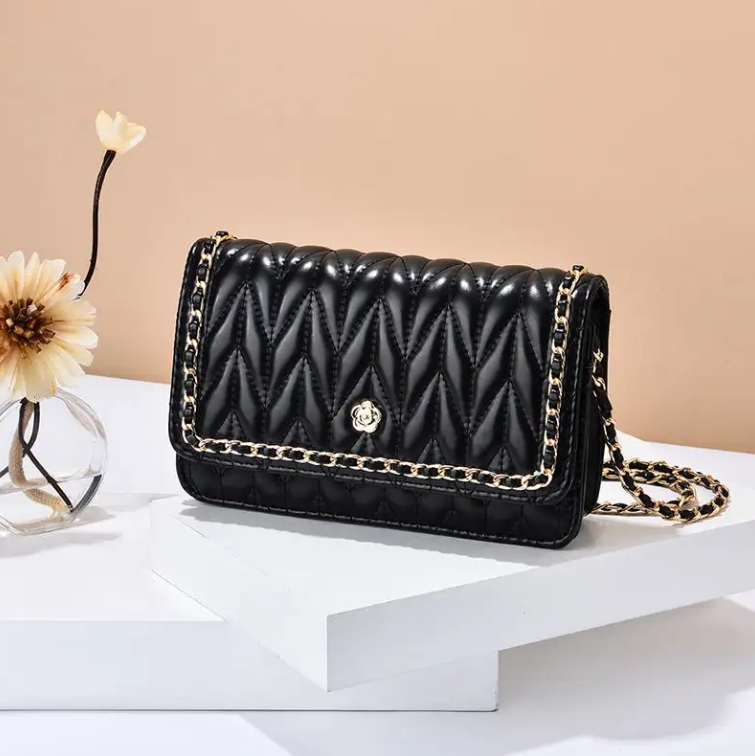 Trendy & Timeless Tufted Chain Shoulder Crossbody Flap BAG- 209C
