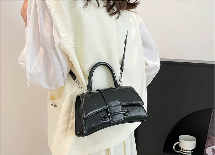 Elegant Small Crossbody Baguette BAG-04