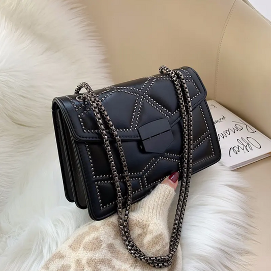 Luxury Tufted Designer Chain Shoulder BAG-32