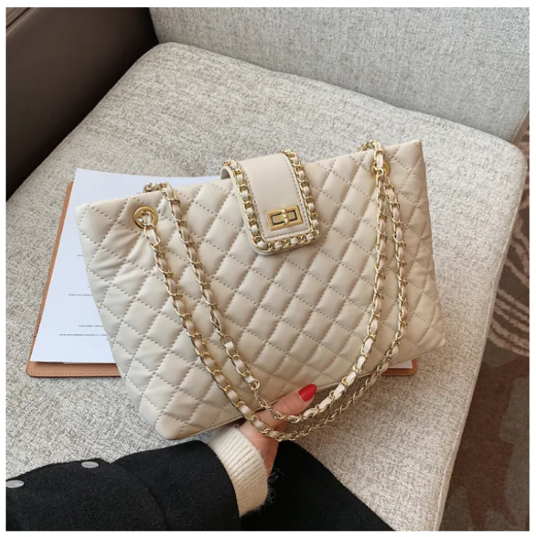 Luxury & Elegant Designer Braided Shoulder Chain BAG-31
