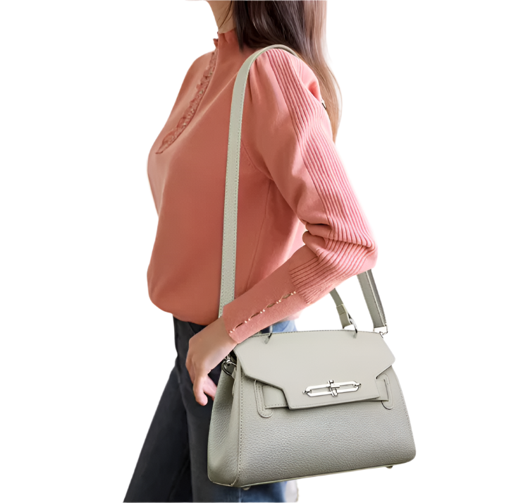 Sophisticated & Trendy Flap Handbag BAG-33