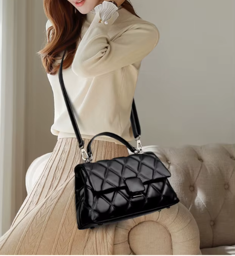Tufted Flap Handbag -  B3-BAG-139 - Z