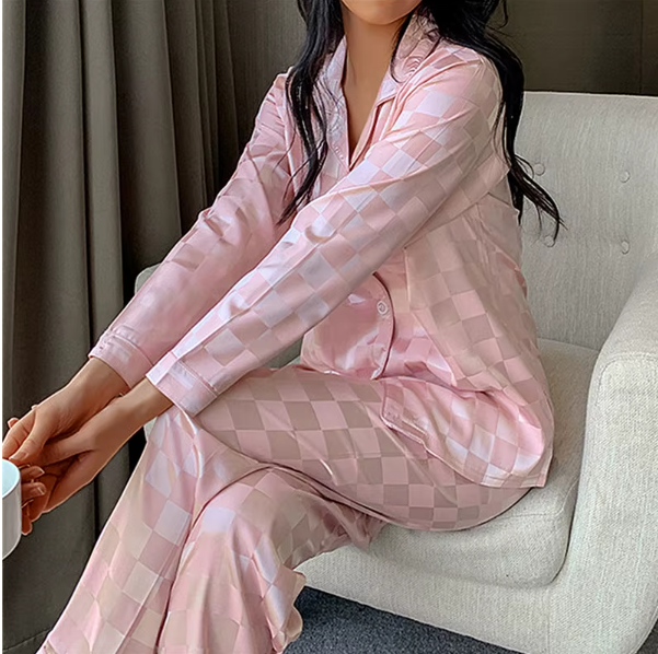 Women’s Luxury Soft Ice Silk Long Sleeve PAJAMAS – PJS-13