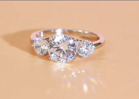 S925 Sterling Silver Brilliant Cut 3 Stud RING RG -29