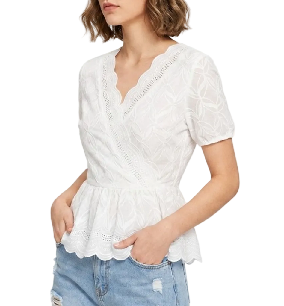 Elegant Embroidered V-neck Women’s Cotton Top with Short Sleeve – BL36